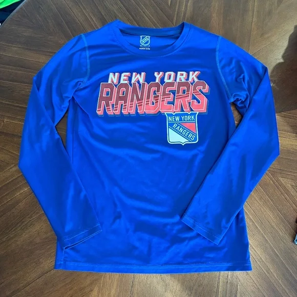 Boys Medium sports athletic shirt 3-Pack - Picture 5 of 9